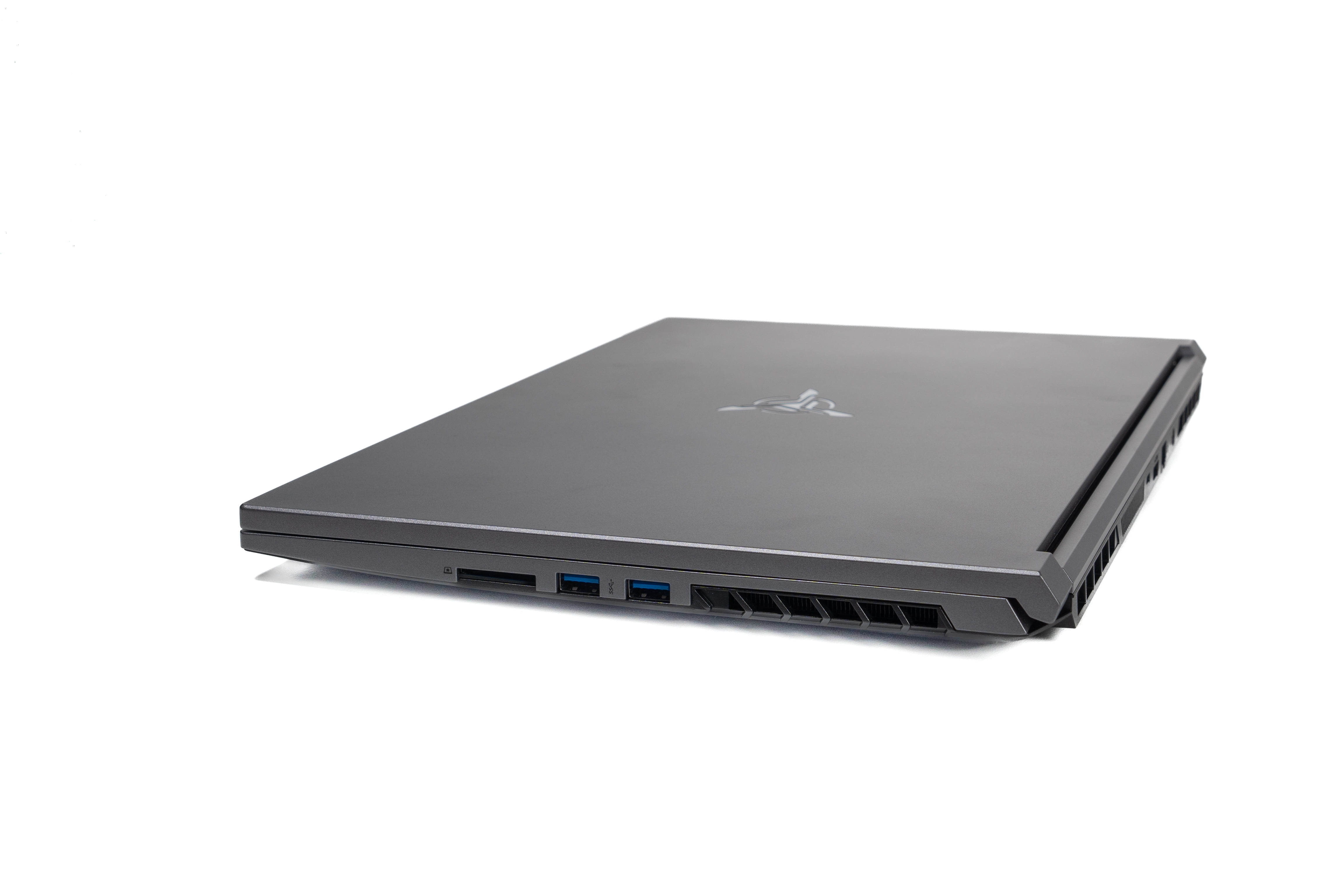 Skytech Gaming Lumi Gaming Laptop Intel Core i5 12450H NVIDIA GeForce RTX 3050 16GB DDR4 1TB SSD Windows 11 Gray