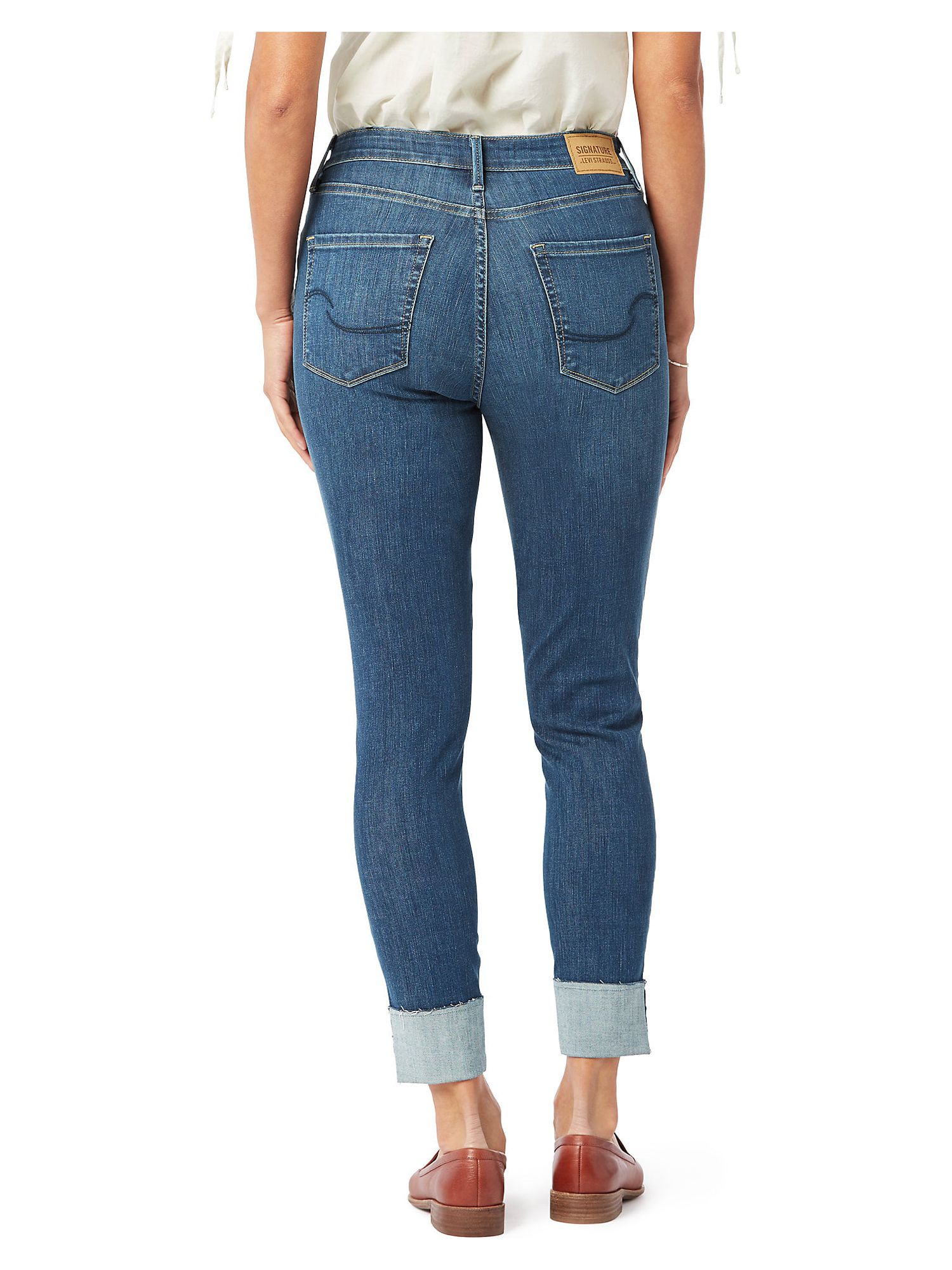 Signature by Levi Strauss & Co.™ Women's Simply Stretch Shaping High Rise Ankle Skinny Jeans - image 2 of 3