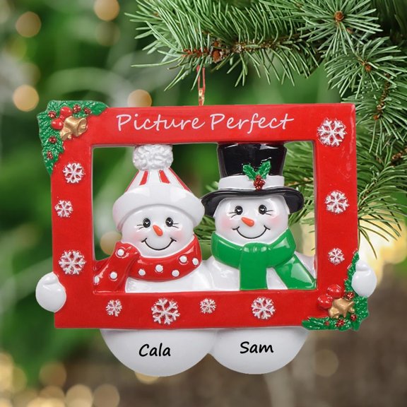 Maxora Personalized Ornaments Customized Christmas ornament Snow Couple Party Prop With Printing Words