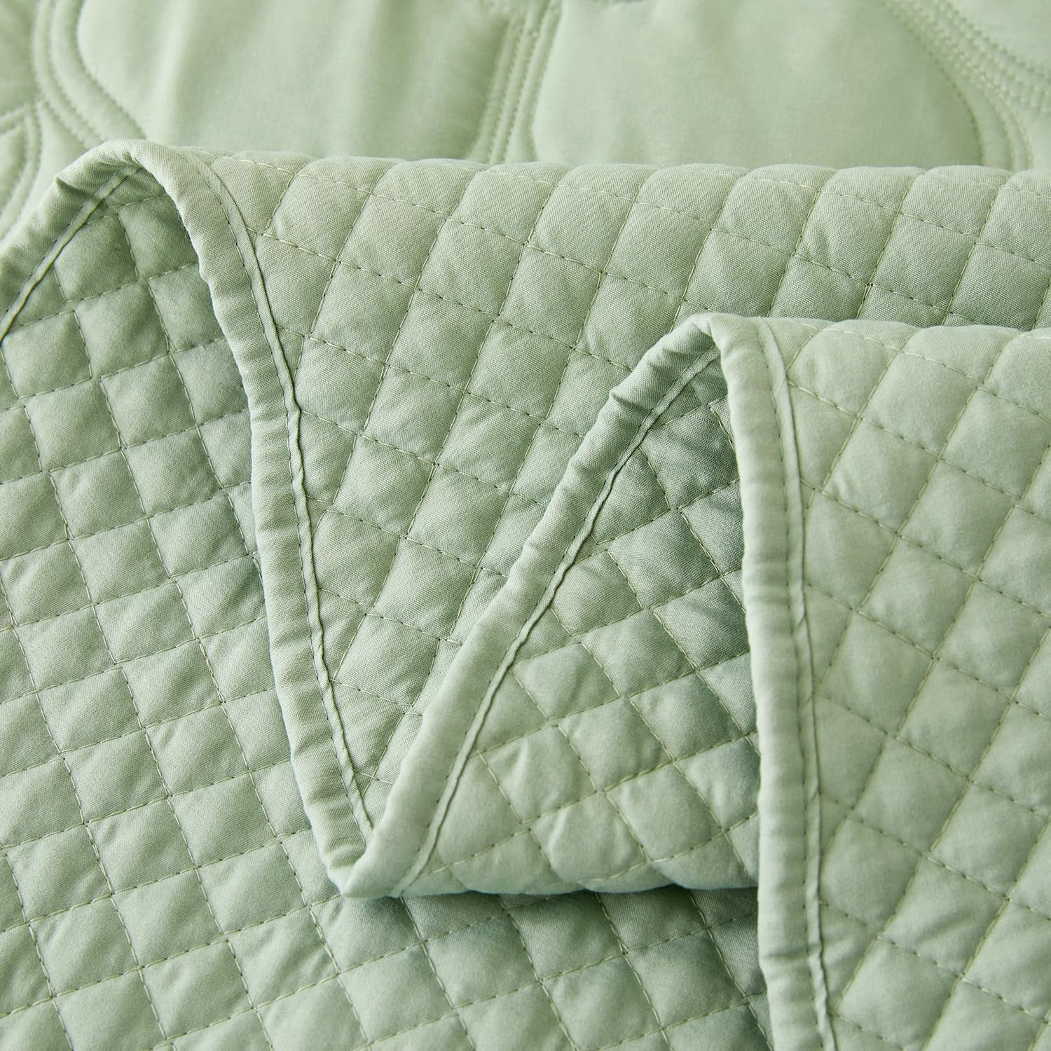 Evenhug 3 Piece King Size Quilt Set Lightweight Reversible Bedspread Coverlets for All Seasons, Green