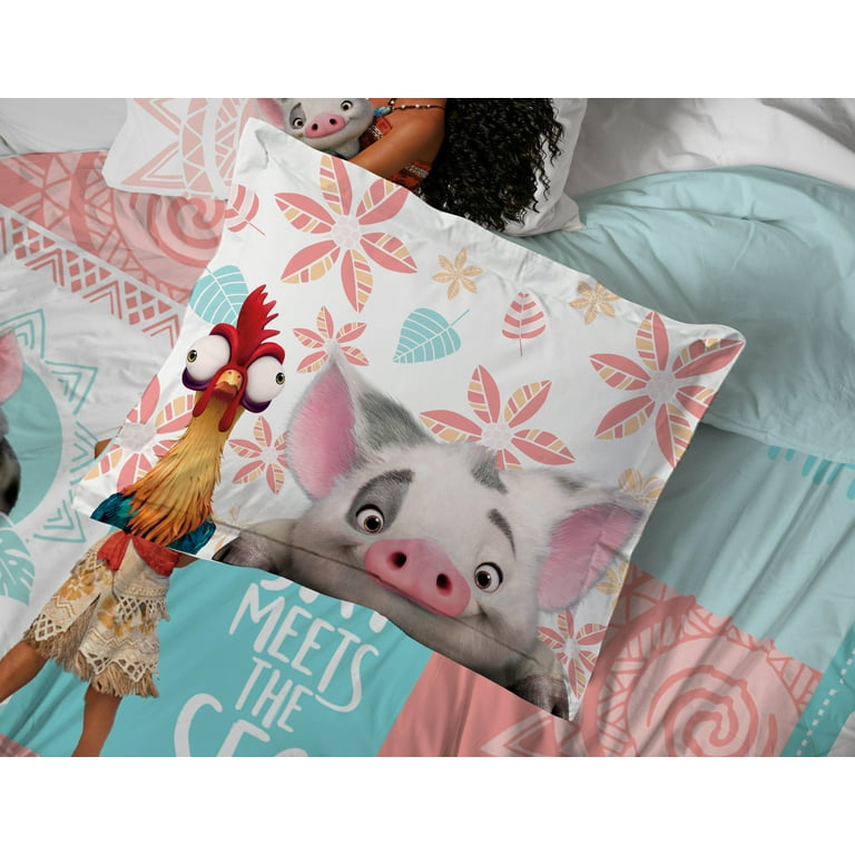 モアナ　枕 Amazon.com: Jay Franco Disney Moana Queen Comforter Set â