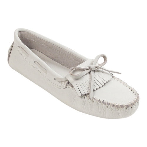minnetonka driving moccasins womens