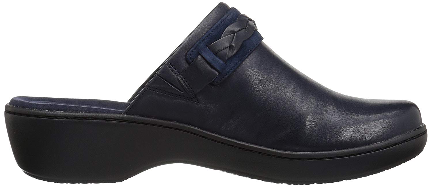 clarks delana abbey clog