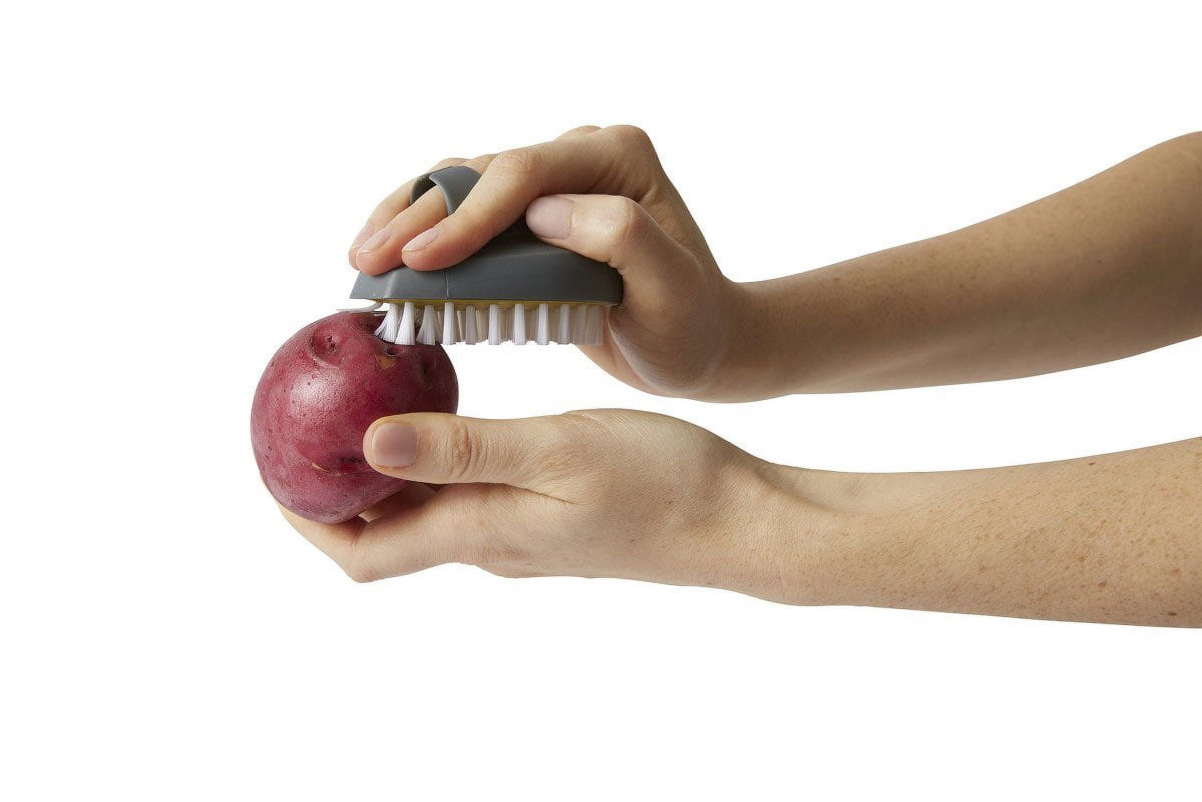 Chef'n PalmBrush Vegetable Brush - Thumbnail 2