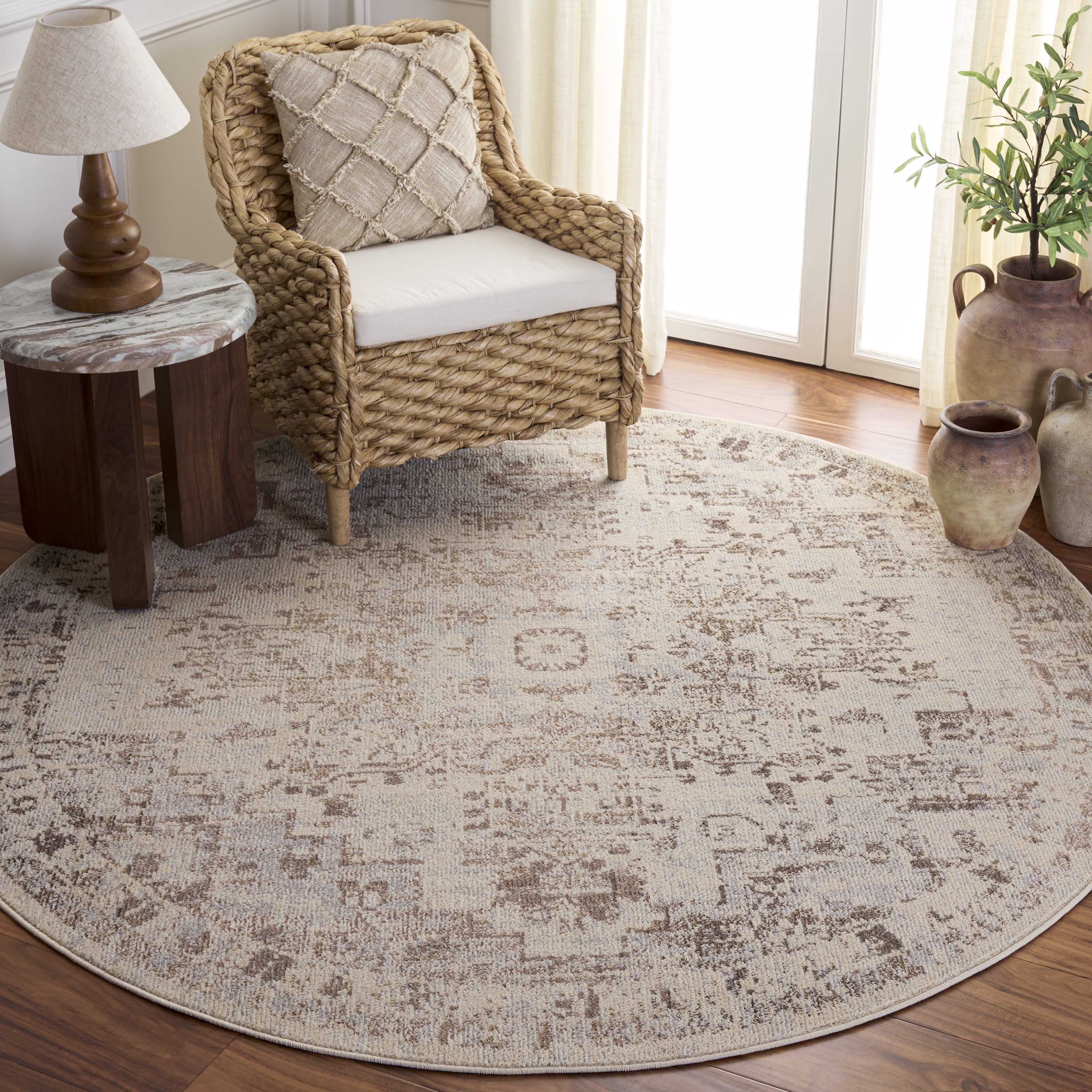 Safavieh Madison Dalia Oriental Area Rug, Ivory/Beige Gray, 6'7" x 6'7" Round