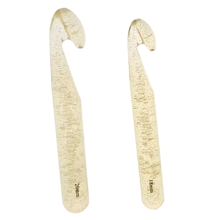 FACEGA 2pcs Huge Crochet Hook Set