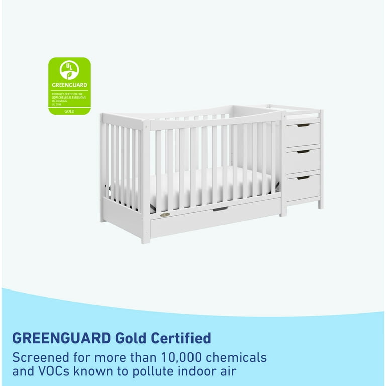 Graco Remi 4 in 1 Convertible Baby Crib and Changer White
