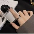 thumbnail image 3 of Anillo de cristal para mujer, joyería de mano de compromiso exquisita, círculo de Metal con diamantes de imitación, decoración de vestir Ropa, zapatos y accesorios Miscelánea Plata Talla 7 Qarigey AP014468-03, 3 of 6