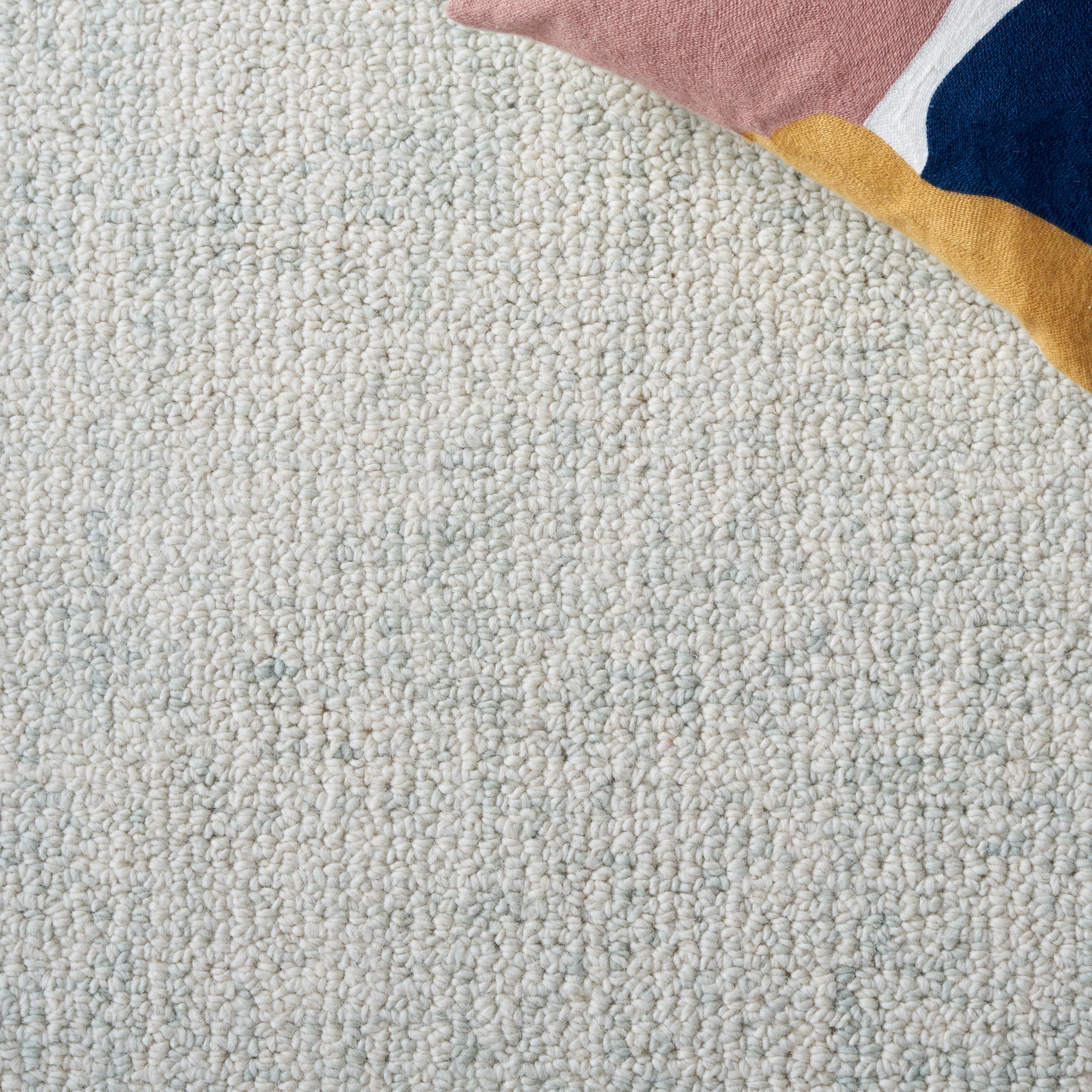 SAFAVIEH Abstract Ethelyn Solid Area Rug, Light Sage/Ivory, 6' x 9'