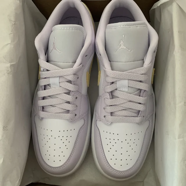 Ni - ke Ni - ke Wmns Air Jordan 1 Low Barely Grape Purple Lemon AJ1 DC0774-501 Size 8.5 7Y