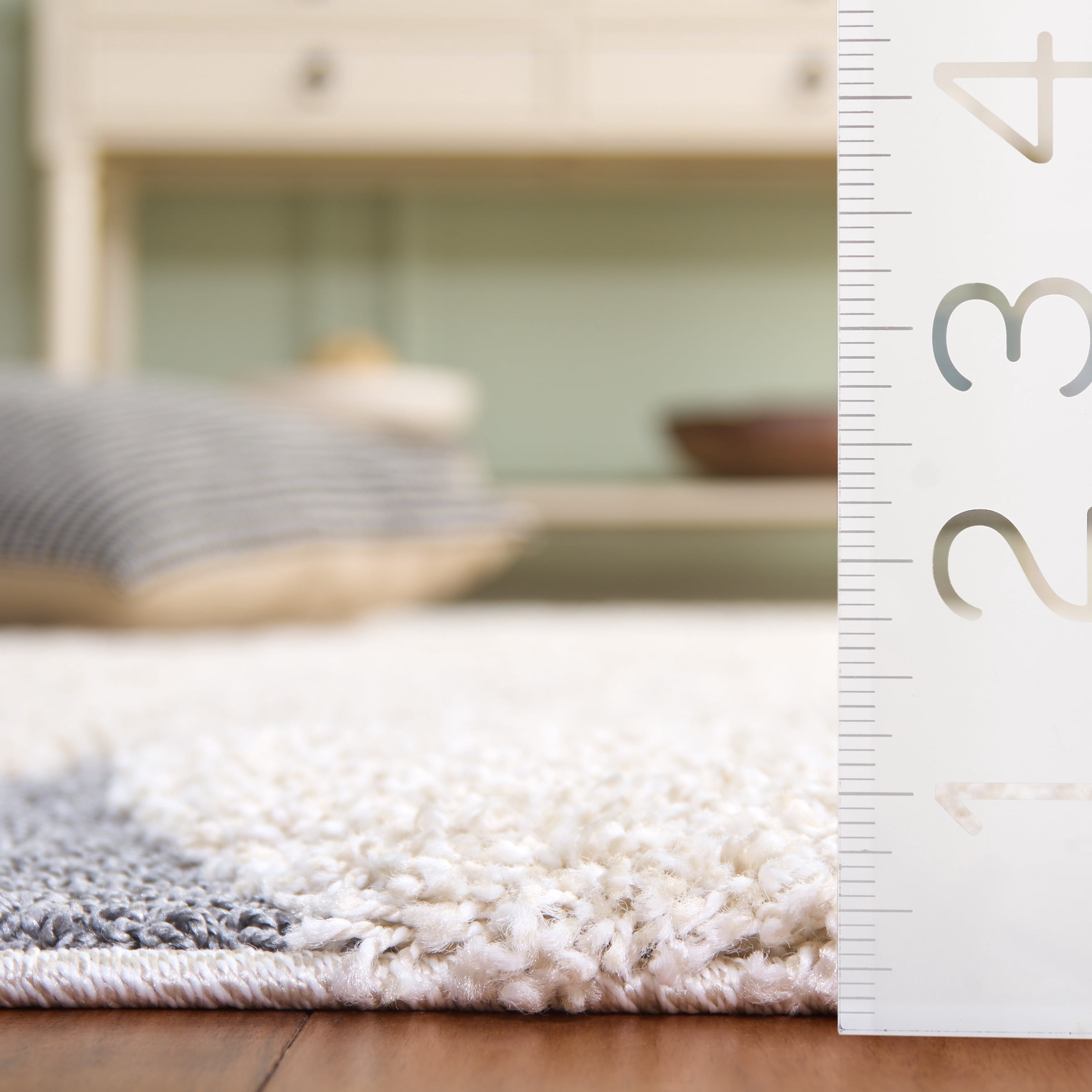 Safavieh Florida Tamzen Abstract Shag Area Rug, Cream/Gray, 3' x 3' Round
