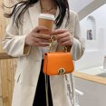 thumbnail image 4 of Diseñador Mujer Cadena PU Cuero Bandolera Mini Bolso Cuadrado (Naranja), 4 of 5