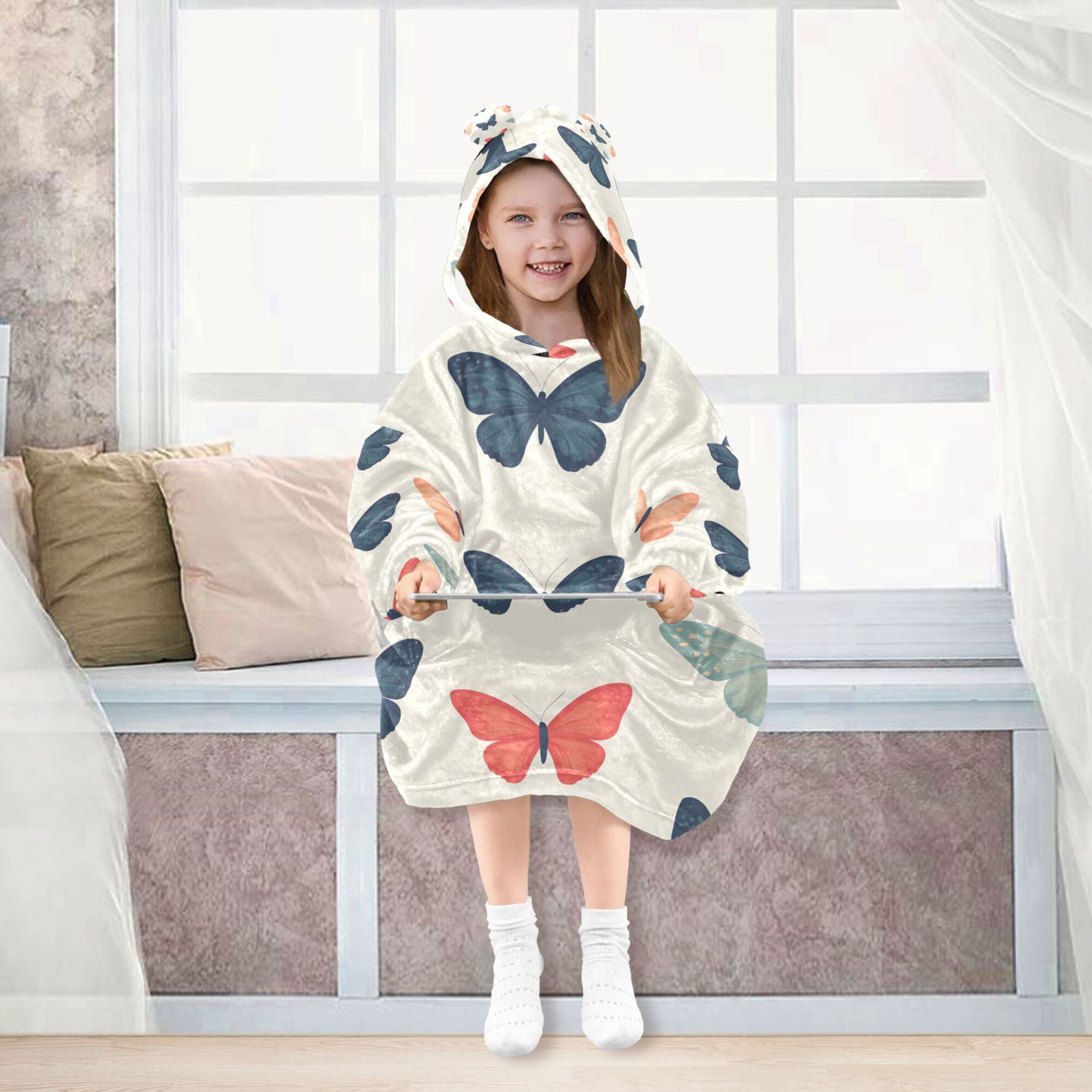 FORMRS Wearable Blanket Hoodie with Sleeves for Kids Cozy Flannel Sweatshirt, Orange Butterflies