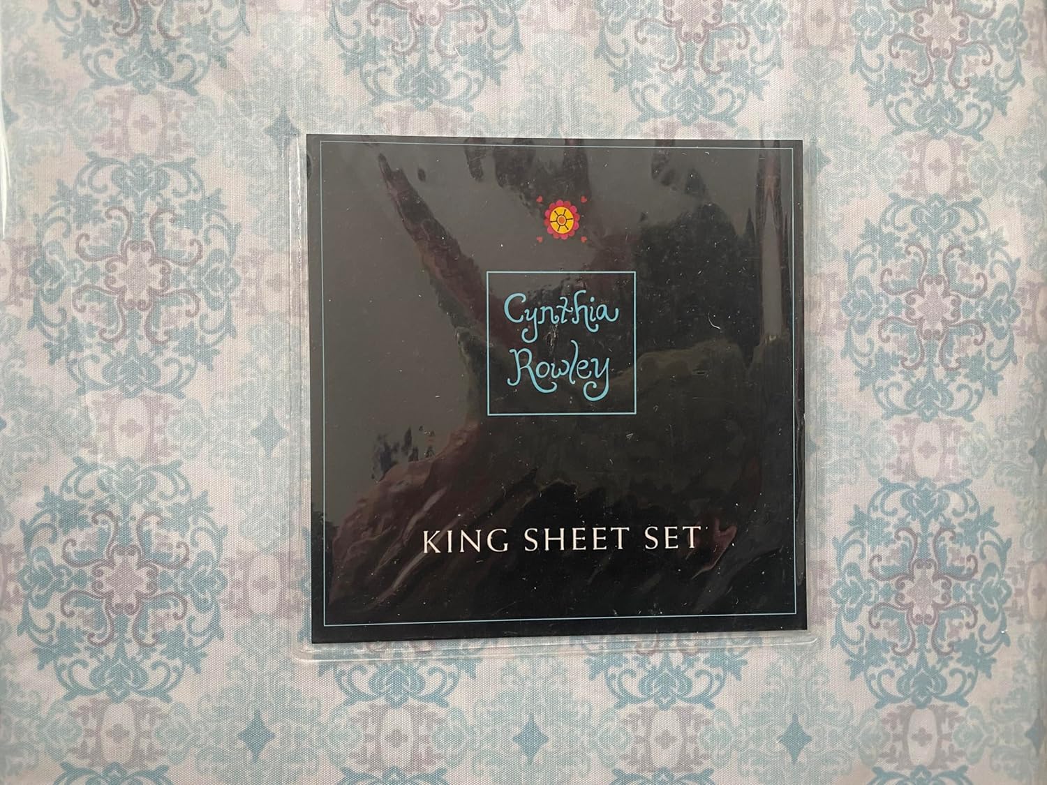 Cynthia Rowley 4 Piece King Sheet Set. Blue And Gray Medallions. 100% Polyester Microfiber. - image 3 of 4