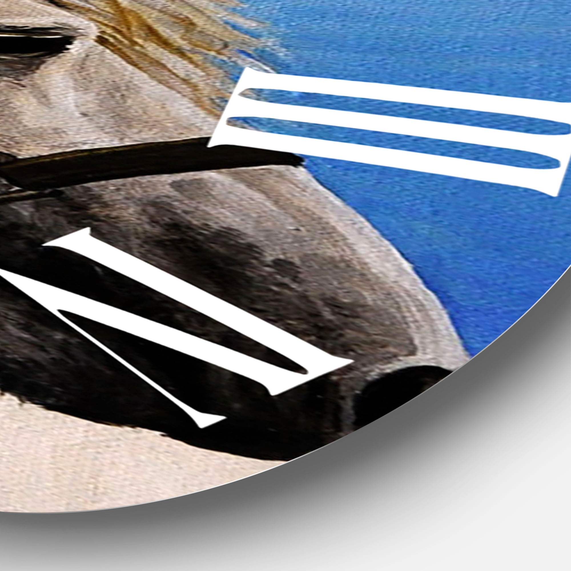 Designart 1 in Quartz Farmhouse Wall Clock