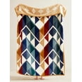 thumbnail image 2 of Manta Reversible de Peluche Pendleton 127x178 cm, 2 of 3