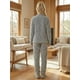 thumbnail image 3 of Conjunto de 2 Piezas para Dama Estilo Cozy Unitalla con Textura Tejida, 3 of 5