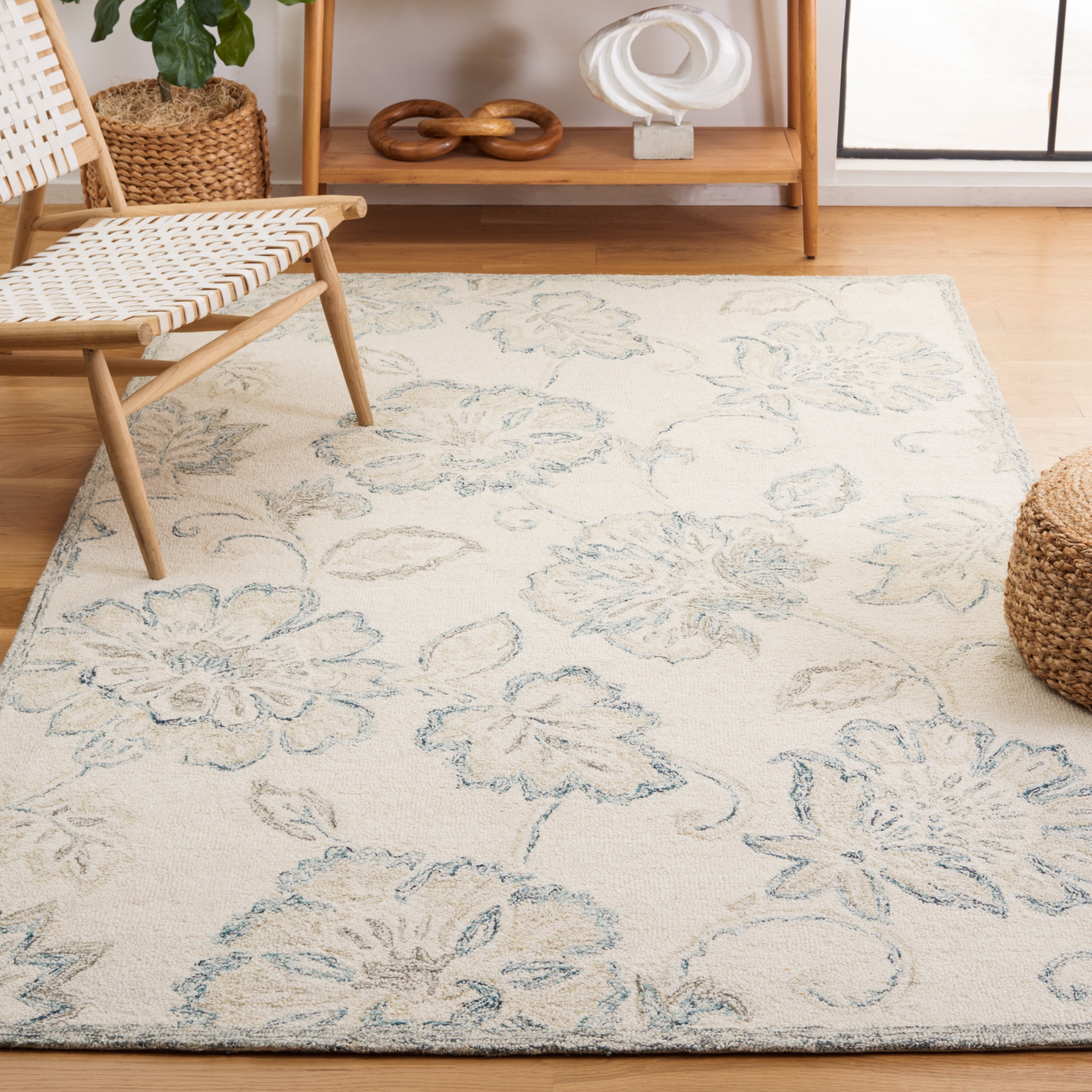 SAFAVIEH Micro-Loop Arda Floral Area Rug, Ivory/Blue, 5' x 8'