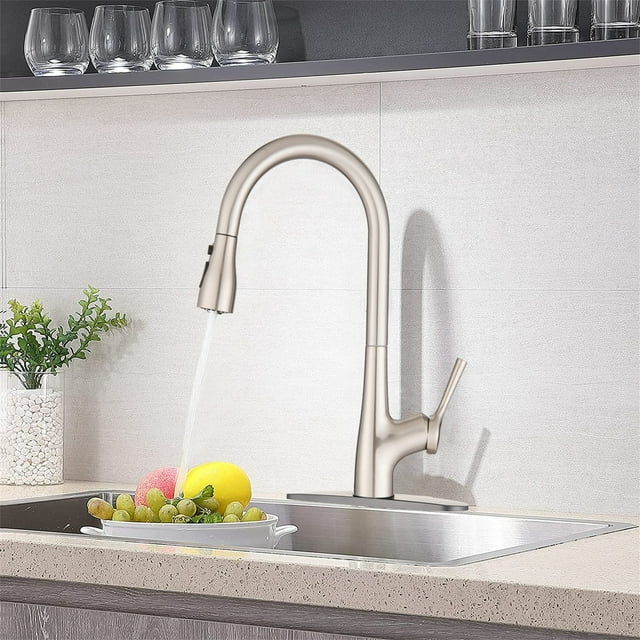 Cfowner Single Handle Pull Down Kitchen Sink Faucet, Commercial Faucets for Bar Home, 360°Swivel Spout