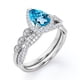 thumbnail image 3 of JeenMata Anillo de Compromiso Vintage de 1,5 Quilates con Topacio Azul y Moissanita con Piedra Natal de Diciembre en Talla Pera: Conjunto Nupcial con Halo Pavé en Oro Blanco de 18 K sobre Plata, 3 of 6