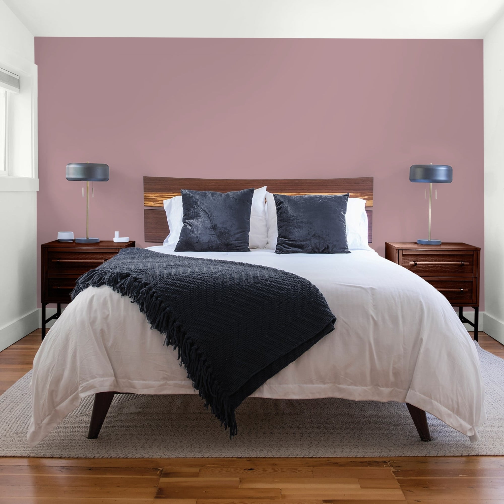 Glidden HEP Coffee Rose / Purple, Flat Interior Paint with Primer, 1 Gallon
