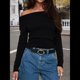 thumbnail image 4 of Suéter con Hombros Descubiertos para Mujer, Moda de Otoño, Lindas Blusas de Larga, Suéter de Punto Acanalado para Invierno. Negro S, 4 of 9
