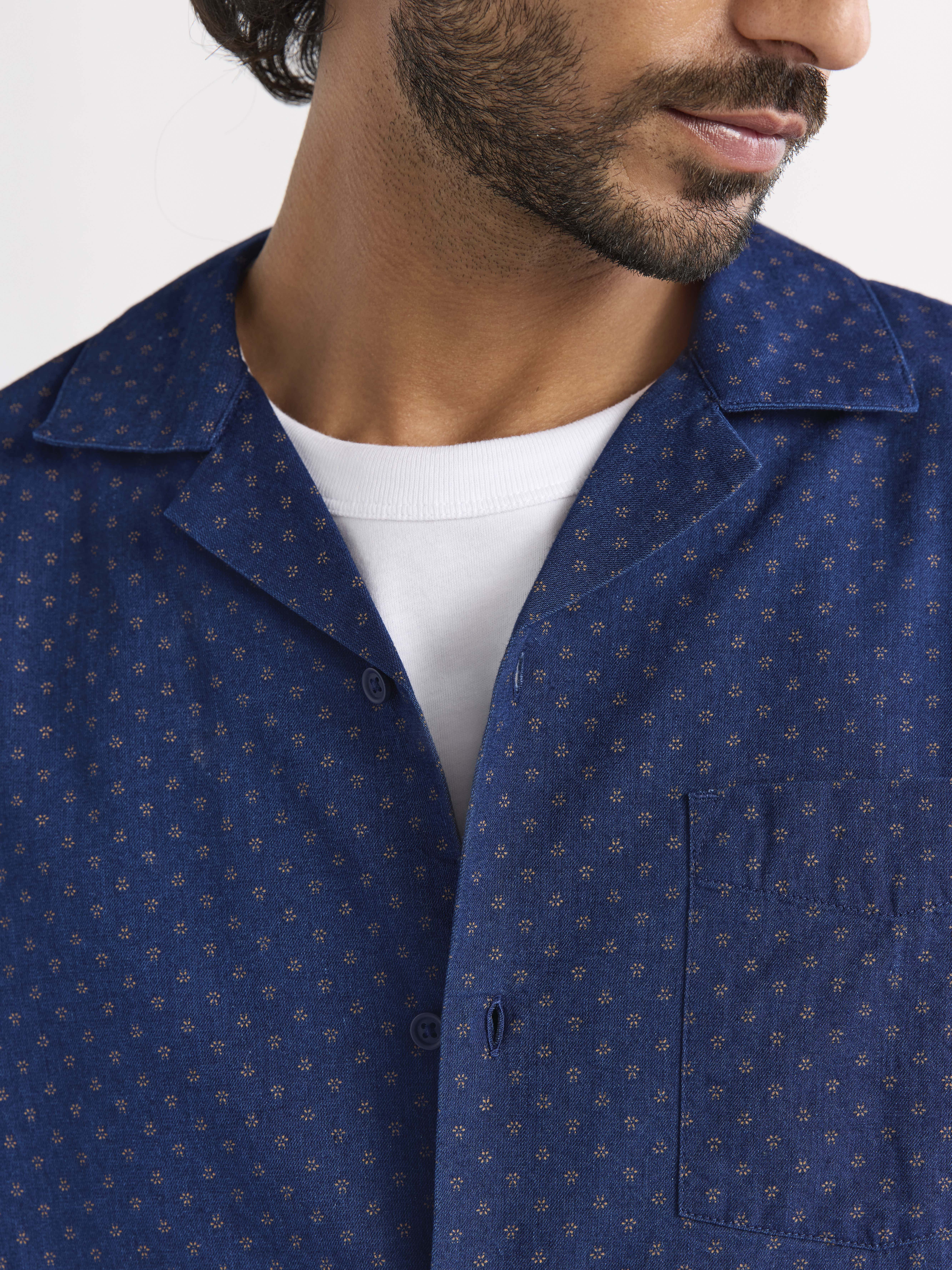 Free Assembly Men's Print Cotton Chambray Camp Shirt with Short Sleeves, Sizes S-3XL