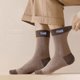 thumbnail image 1 of Calcetines para hombre, otoño e invierno, casuales, hasta media pantorrilla, calcetines con letras a juego de colores, medias de estilo universitario japonés retro, 1 of 4