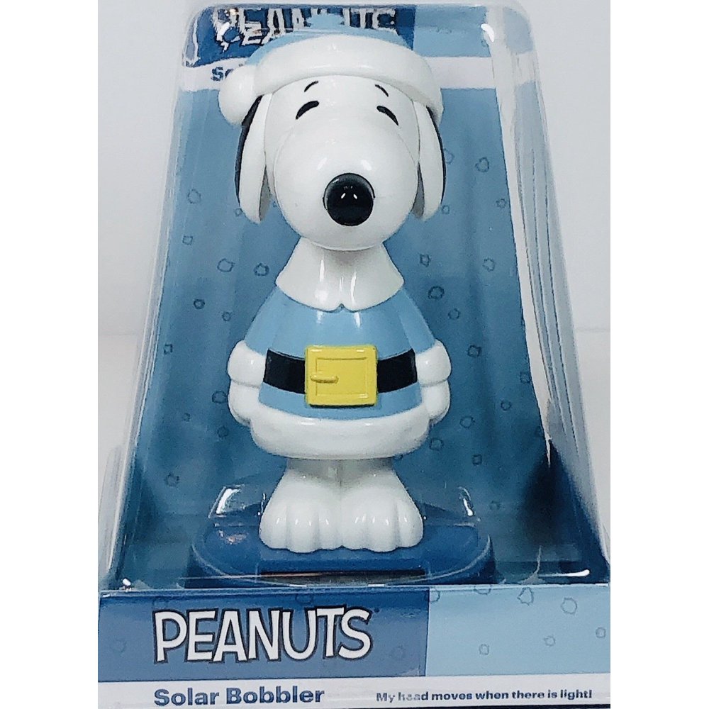 Peanuts Snoopy Solar Bobbler