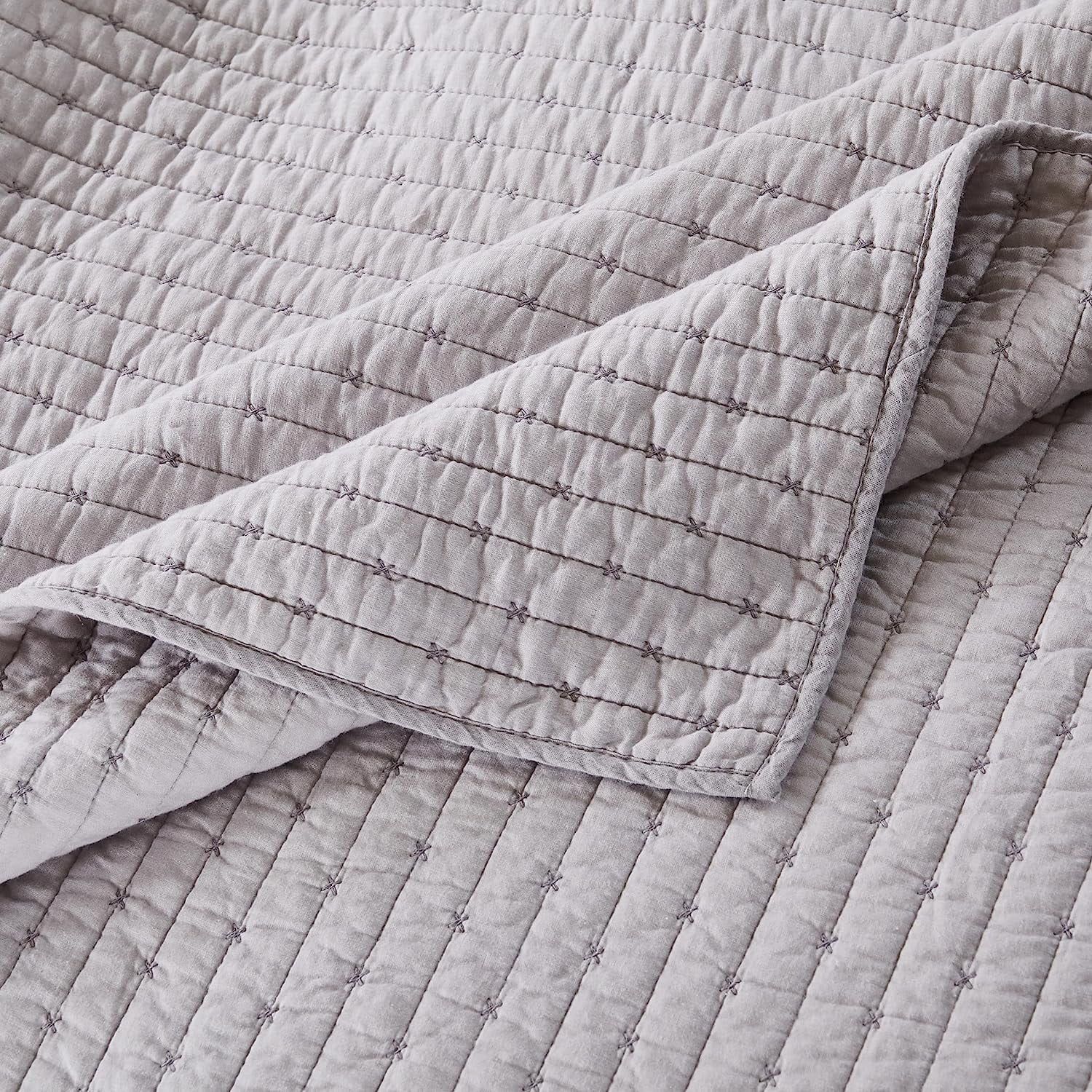 Greenland Home Textured Fashion Finely Stitched Bedding Set, Monterrey Gray, 3-Piece Full/Queen