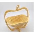 thumbnail image 3 of Cesta de regalo de frutas secas - Caja de refrigerios gourmet saludable - Bandeja de comida navideña - Refrigerios variados - Ideal para cumpleaños, condolencias, Pascua, Día de la madre y del padre, Navidad o empresa oso de fresa Electrónica, 3 of 4