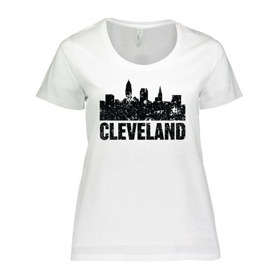 Inktastic Cleveland Skyline Grunge Women's Plus Size T-Shirt