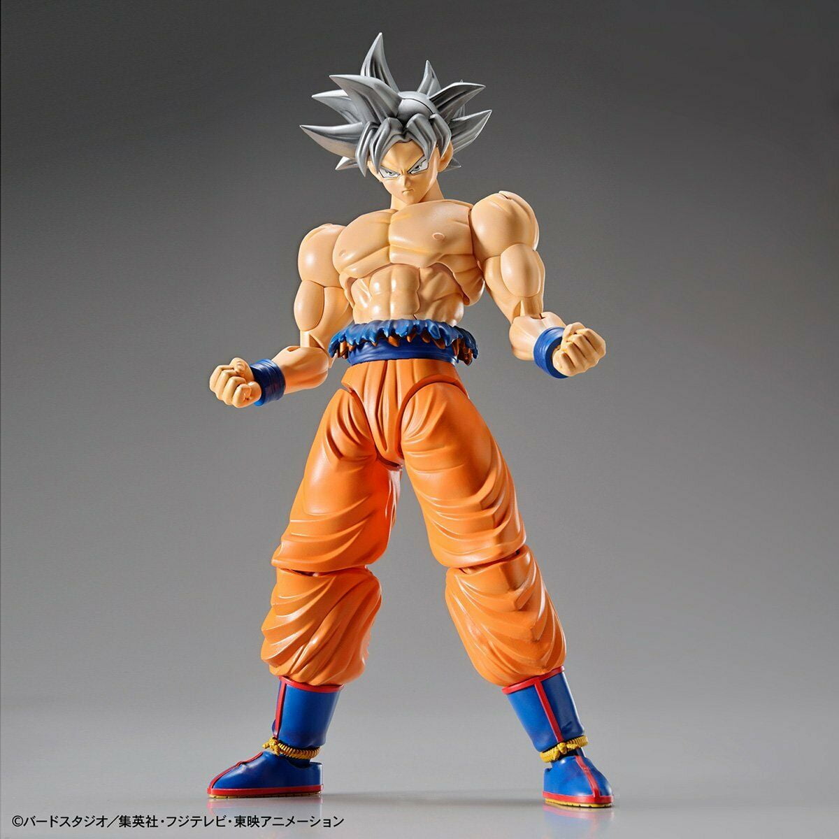 Action Figure - Goku Ultra Instinto Superior - Dragon Ball Super