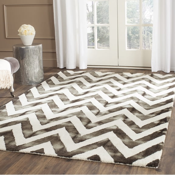 Safavieh Dip Dye Lara Distressed Wool Area Rug, Ivory/Charcoal, 2' x 3'