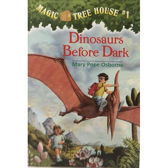 Pre-Owned Magic Tree House Book 1: Dinosaurs Before Dark