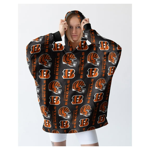 Pegasus Cincinnati Bengals Homefield Repeat Logo Wearable Hooded Blanket