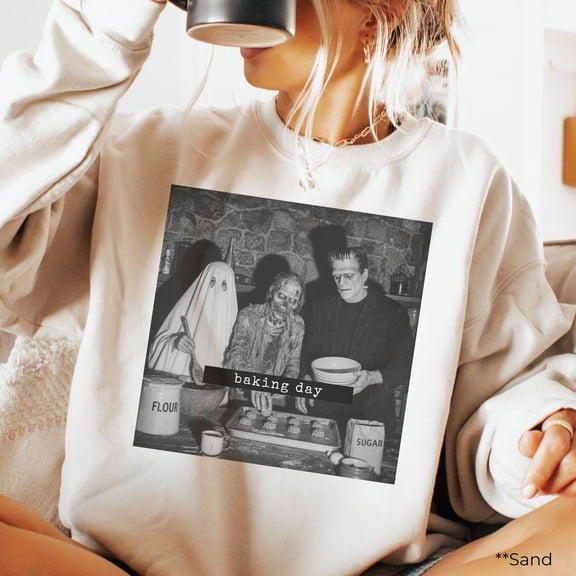 Vintage Halloween Movie Monster Graphic Sweatshirt, Cute Ghost Zombie Frankenstein Pullover