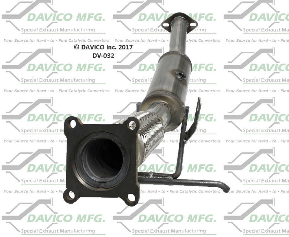 Davico Mfg Catalytic Converter P/N:Dv 032 Fits select: 2003-2005 VOLVO S60, 2003-2007 VOLVO V70