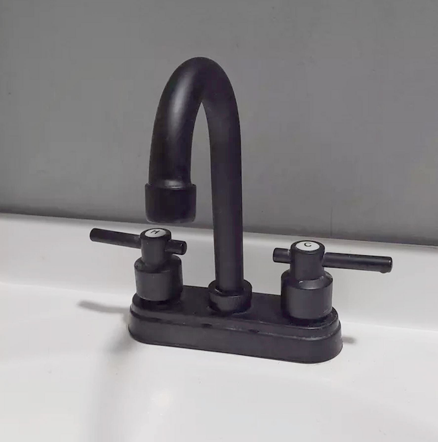 Bathroom Faucet 4inch 2 Handles Centerset Suit for 2 or 3 Mounting Holes, Lavatory Hot and Cold Mixer Tap, Mattle Black