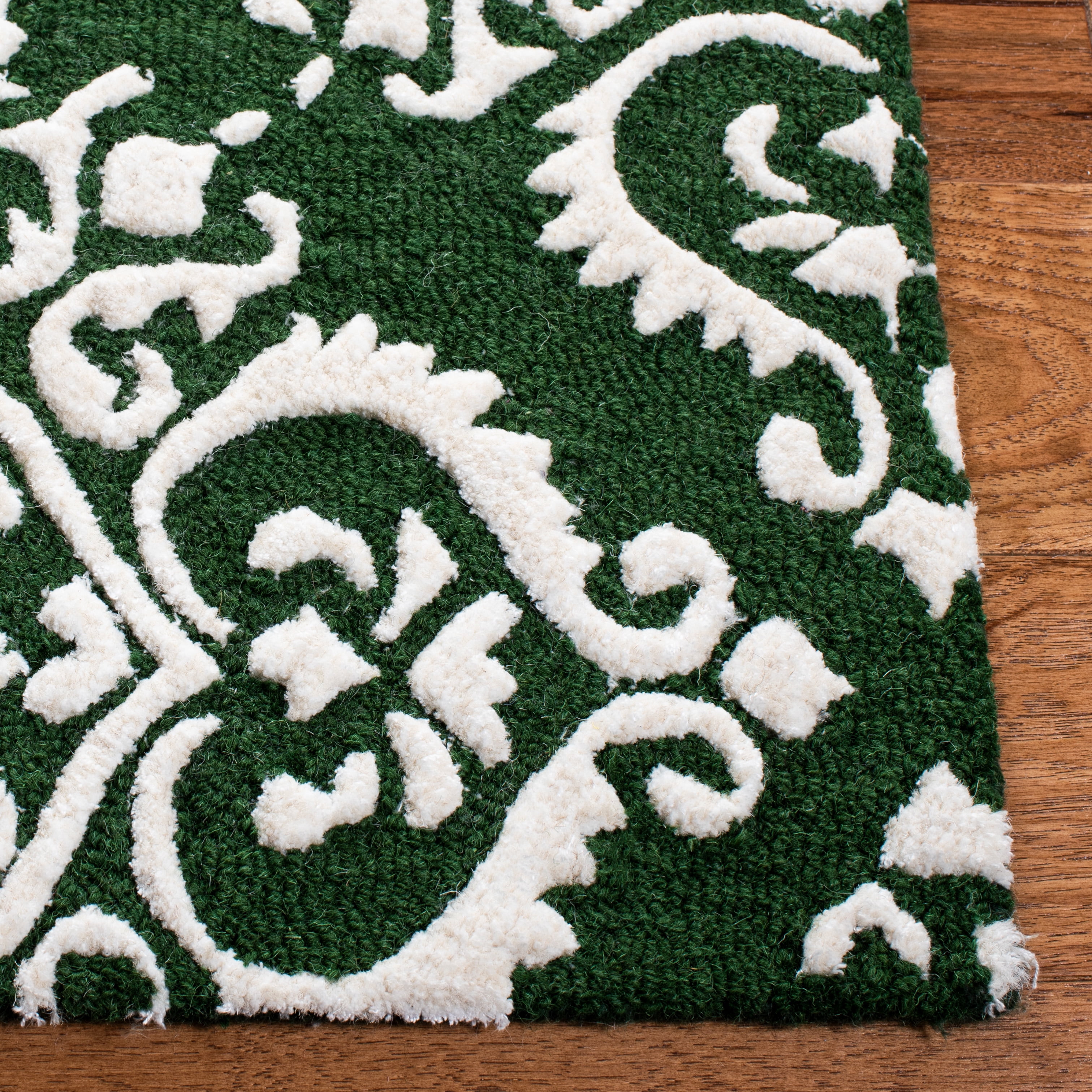 SAFAVIEH Chatham Alexis Geometric Area Rug, Green/Ivory, 6' x 9'