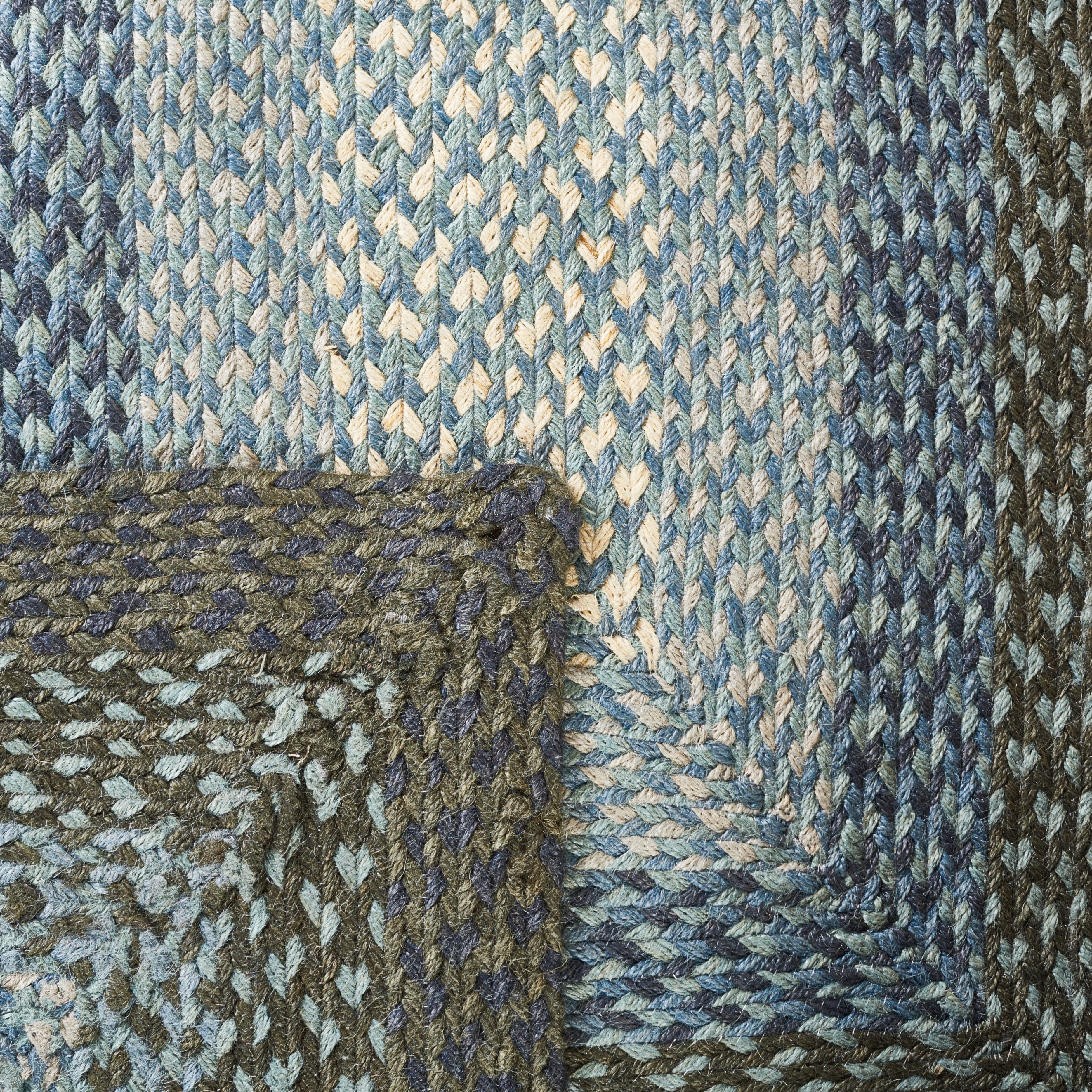 SAFAVIEH Braided Dorinda Bordered Reversible Area Rug, Light Blue/Green, 6' x 6' Square