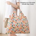 thumbnail image 4 of Nilvkv Sac de Magasinage Léger, Portable et Pliable, Grande Capacité, Sac Fourre-Tout Imprimé, Sac d'Épaule Réutilisable pour Femmes, Organisation et Rangement, 4 of 6