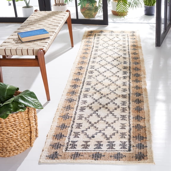 Safavieh Kilim Bora Geometric Runner Rug, Ivory/Gray, 2'3" x 9'