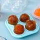 thumbnail image 4 of Bandeja de hielo con forma de rosa | Molde de plástico para 4 bolas de hielo redondas grandes | Máquina de hielo de congelación rápida para cócteles, jugos y bebidas frías | Para uso en bares y, 4 of 8