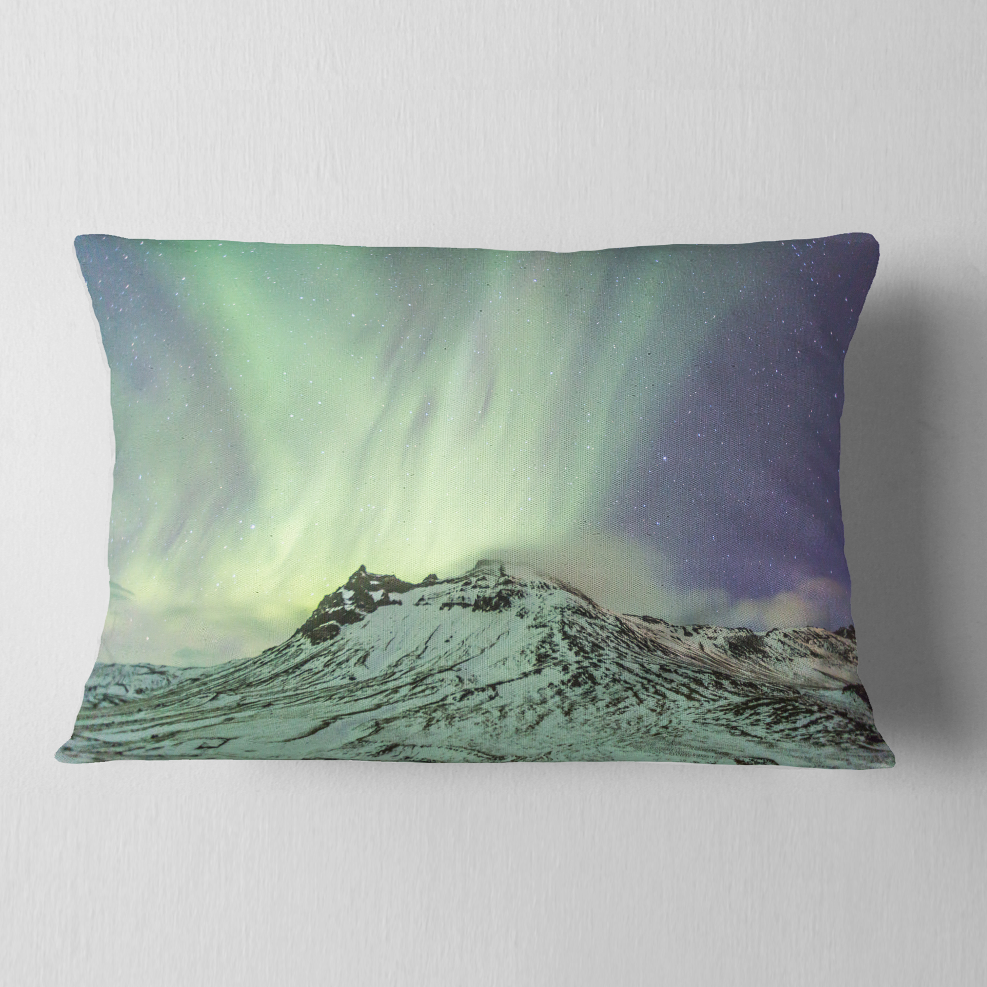 Designart Northern Light in Iceland - Landscape Photo Throw Pillow - 12x20