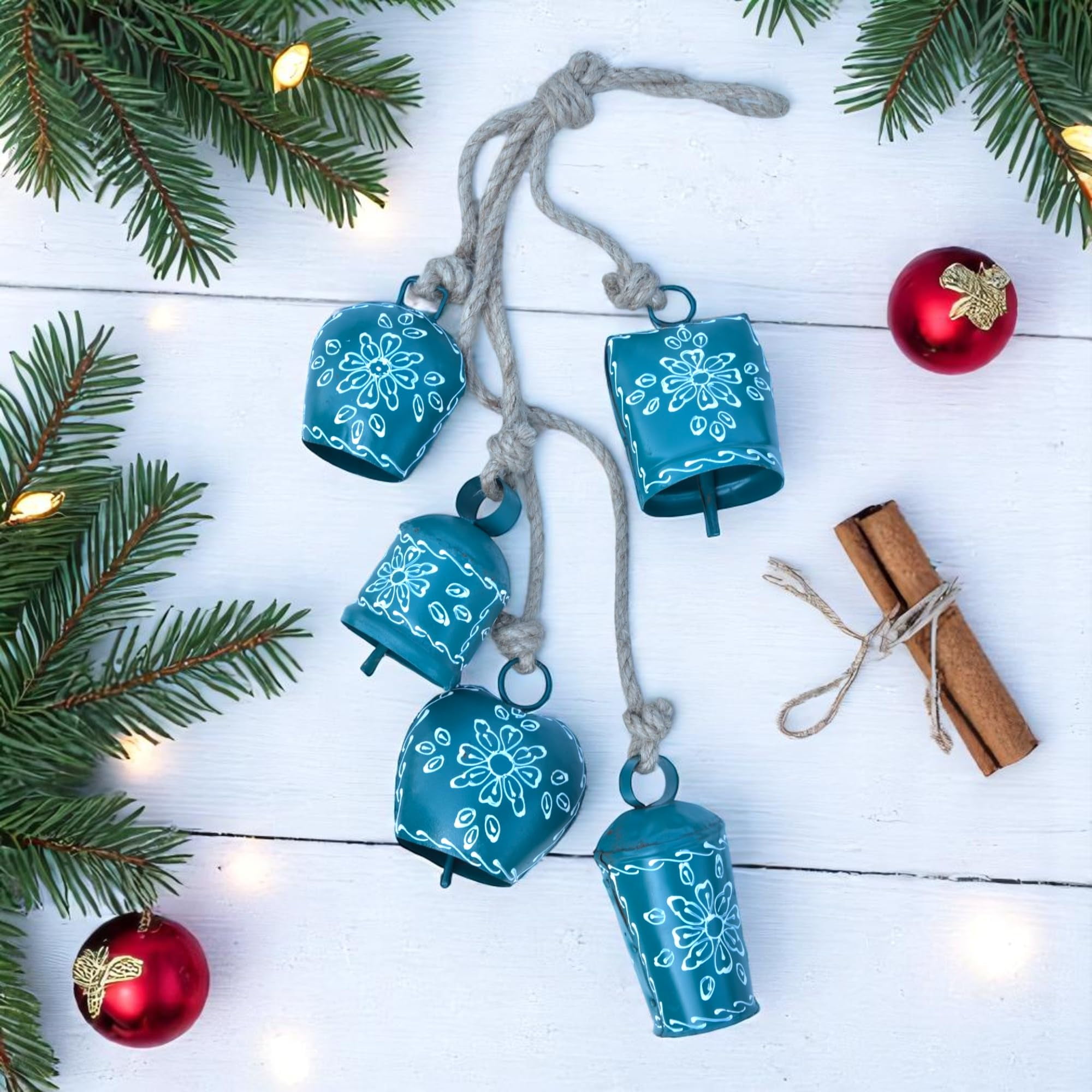 Vivanta Rustic Cow Bell Wind Chime 25” - 5 Metal Hanging Bells for Christmas, Farmhouse, Porch, Entryway, Bohemian Garden Chime, Vintage Bell Garland, Antique Wind Chimes for Indoor & Outdoor (Green)
