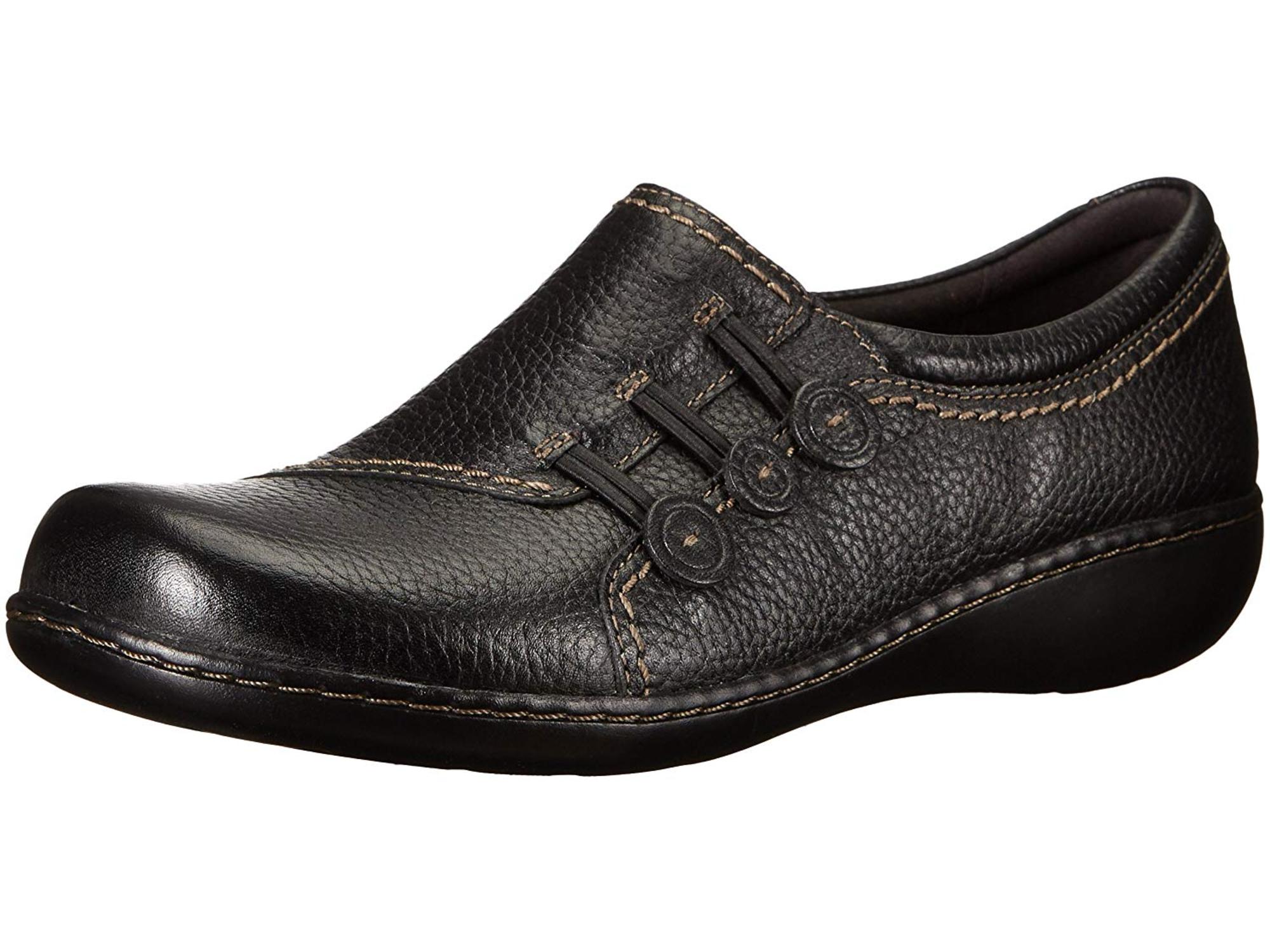 round toe clarks loafers womens