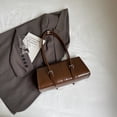 thumbnail image 4 of Bolso Hombro para Mujer Retro Con Asa Superior Cuero Impermeable (marrón), 4 of 6