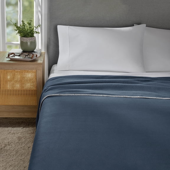 Mainstays Super Soft Fleece Bed Blanket, Washed Indigo, Full/Queen Size