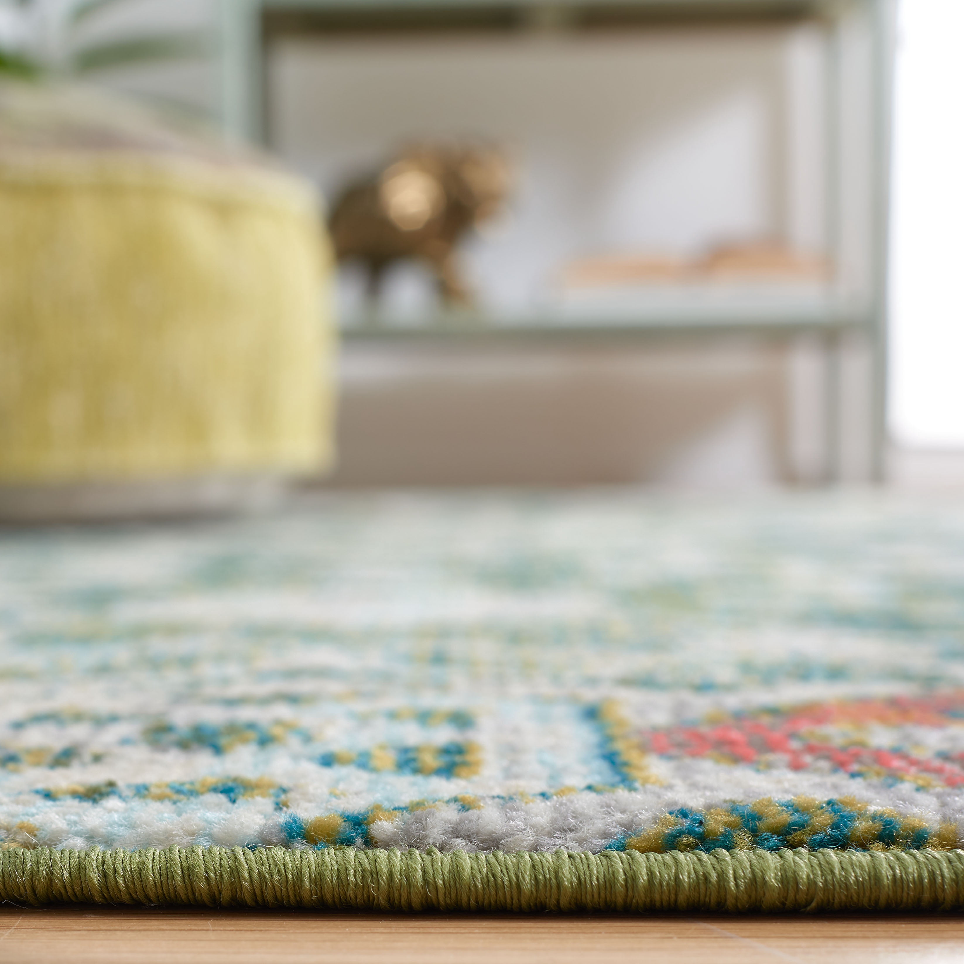 Safavieh Madison Bayon Damask Area Rug, Green/Ivory, 4' x 6'